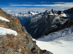 Illecillewaet Glacier, British Columbia, Canada     1600x1200 