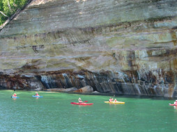 Kayakers at Pictured Rocks National Lakeshore, Michigan     1600x1200 