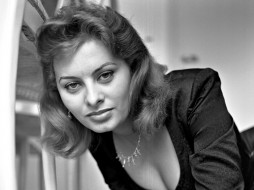 Sophia Loren     1600x1200 Sophia Loren, 