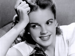 Judy Garland обои для рабочего стола 1024x768 Judy Garland, девушки