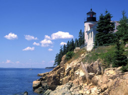 Bass Harbor Head Light, Maine     1600x1200 