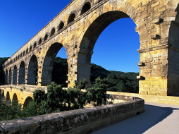 Historic Pont du Gard, Gard River, France     1600x1200 historic, pont, du, gard, river, france, 