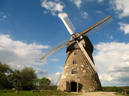     330049 (a): :1024x768