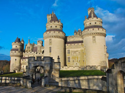 Chateau de Pierrefonds, France     1280x960 , , , 