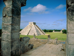 El Castillo, Chichen Itza (Mayan Toltec), Mexico     1600x1200 el, castillo, chichen, itza, mayan, toltec, mexico, , , , 