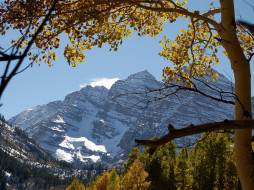 The Maroon Bells Colorado     1600x1200 