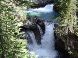 Canadian Rockies Johnston Creek canyon     1280x960 