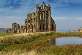 Whitby Abbey, North Yorkshire, England     2048x1393 whitby, abbey, north, yorkshire, england, , , , , , , , , , , 