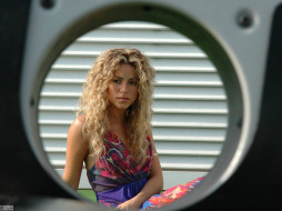 Shakira     1280x960 shakira, 