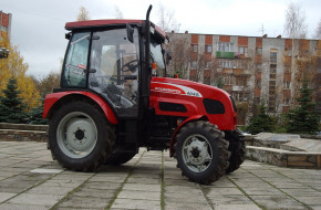 Traktor     2000x1312 traktor, 