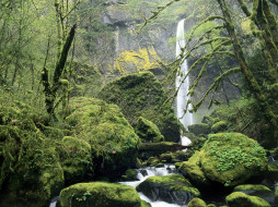 Elowah Falls Columbia River Gorge National Scenic Area Oregon     1600x1200 