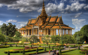 The Grand Palace of Bangkok, Thailand     2560x1600 the, grand, palace, of, bangkok, thailand, , , 