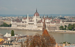 Hungary`s Parliament building     2560x1600 hungary`s, parliament, building, , , 