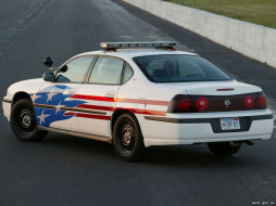 chevrolet impala police     1024x768 