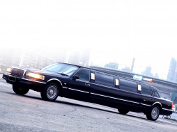 lincoln town car limousine     2048x1536 lincoln, town, car, limousine, 