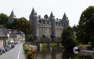 Castle Morbihan, France     1920x1200 castle, morbihan, france, , , , , , , , 