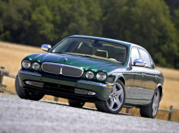 Jaguar XJ Super V8     1600x1200 jaguar, xj, super, v8, 