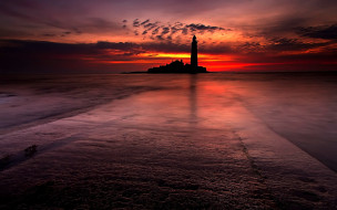 LIGHTHOUSE at SUNSET     1920x1200 lighthouse, at, sunset, , , , , , 