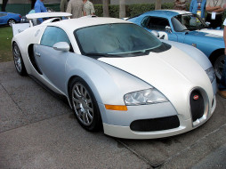 Bugatti  Veyron     1024x768 bugatti, veyron, 