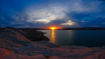 The Sunset of Lake Powell     1920x1080 