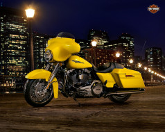 2013-Harley-Davidson-FLHX-StreetGlide     1680x1344 2013, harley, davidson, flhx, streetglide, , custom