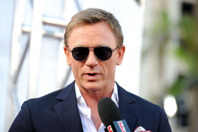 Daniel Craig обои для рабочего стола 2048x1364 daniel, craig, мужчины, дэниел, крейг, актер, великобритания