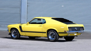 Ford Mustang     2048x1152 ford, mustang, , motor, company, 