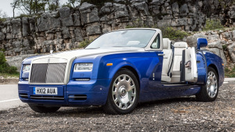 Rolls Royce phantom обои для рабочего стола 2048x1152 rolls, royce, phantom, автомобили, класс-люкс, великобритания, rolls-royce, motor, cars, ltd