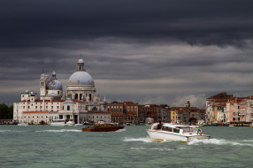 Venice, Italy     2000x1333 venice, italy, , , , 