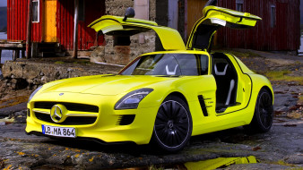 Mercedes SLS     2048x1152 mercedes, sls, , benz, , daimler, ag