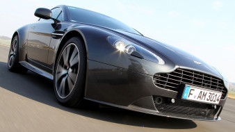 Aston Martin V8 Vantage     2048x1152 aston, martin, v8, vantage, , , ltd, 