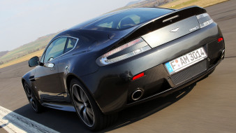 Aston Martin V8 vantage     2048x1152 aston, martin, v8, vantage, , ltd, , 
