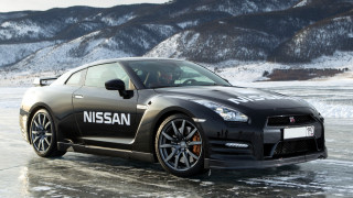 Nissan GT-R     2048x1152 nissan, gt, , datsun, , motor, co, ltd
