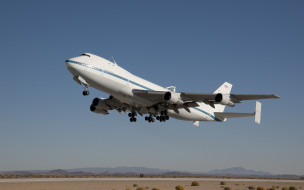 Boeing 747 SCA обои для рабочего стола 2560x1600 boeing, 747, sca, авиация, грузовые, самолёты, боинг, грузовой, взлет