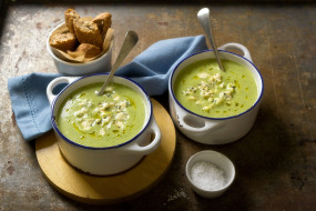 Broccoli and Blue Cheese Soup     3600x2400 broccoli, and, blue, cheese, soup, , , , , , 