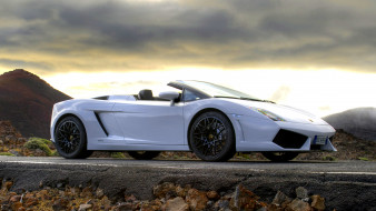 Lamborghini Gallardo     2048x1152 lamborghini, gallardo, , , automobili, holding, s, p, a, , -