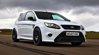 Ford Focus RS     2048x1152 ford, focus, rs, , motor, company, , , 