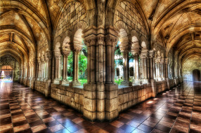 Cloisters of the Ancient Spanish Monastery     2500x1666 cloisters, of, the, ancient, spanish, monastery, , , , , , , 