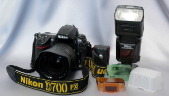 Nikon D-700 FX     2400x1373 nikon, 700, fx, , , , , , 