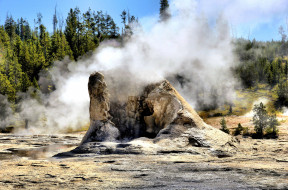 Giant Geyser, Yellowstone National Park     2048x1353 giant, geyser, yellowstone, national, park, , , , , 