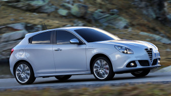 Alfa Romeo Giulietta     2048x1152 alfa, romeo, giulietta, , automobiles, s, p, a, , , fiat, group