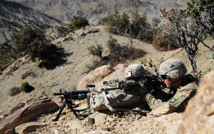      2560x1600 , , , afghanistan, providing, security, m240, machinegun