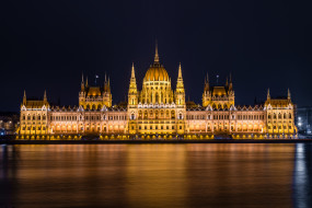 Hungarian Parliament Building  Budapest     2048x1367 hungarian parliament building  budapest, ,  , , , , , 