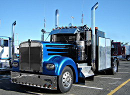 Kenworth     2046x1498 kenworth, , , , , truck, company