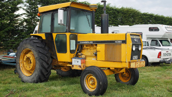 1978 Chamberlain 4080 Tractor     1920x1080 1978 chamberlain 4080 tractor, , , , 