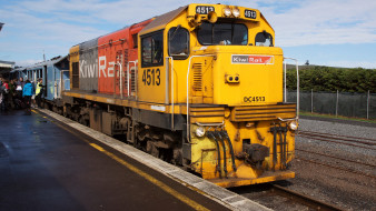 KiwiRail DC 4513 Locomotive     1920x1080 kiwirail dc 4513 locomotive, , , , , , , 