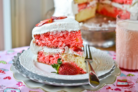 strawberry swirl cake, , , , 