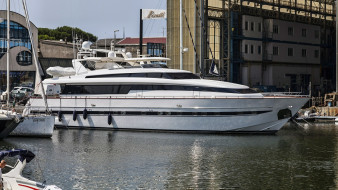 Viareggio, yacht     2048x1154 viareggio,  yacht, , , , , 