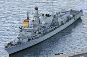 Royal Navy`s frigate HMS PORTLAND     2048x1353 royal navy`s frigate hms portland, , ,  ,  , , , 