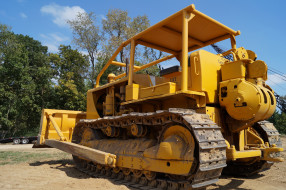 D8 Diesel Caterpillar Bulldozer     2048x1361 d8 diesel caterpillar bulldozer, ,   , , , 